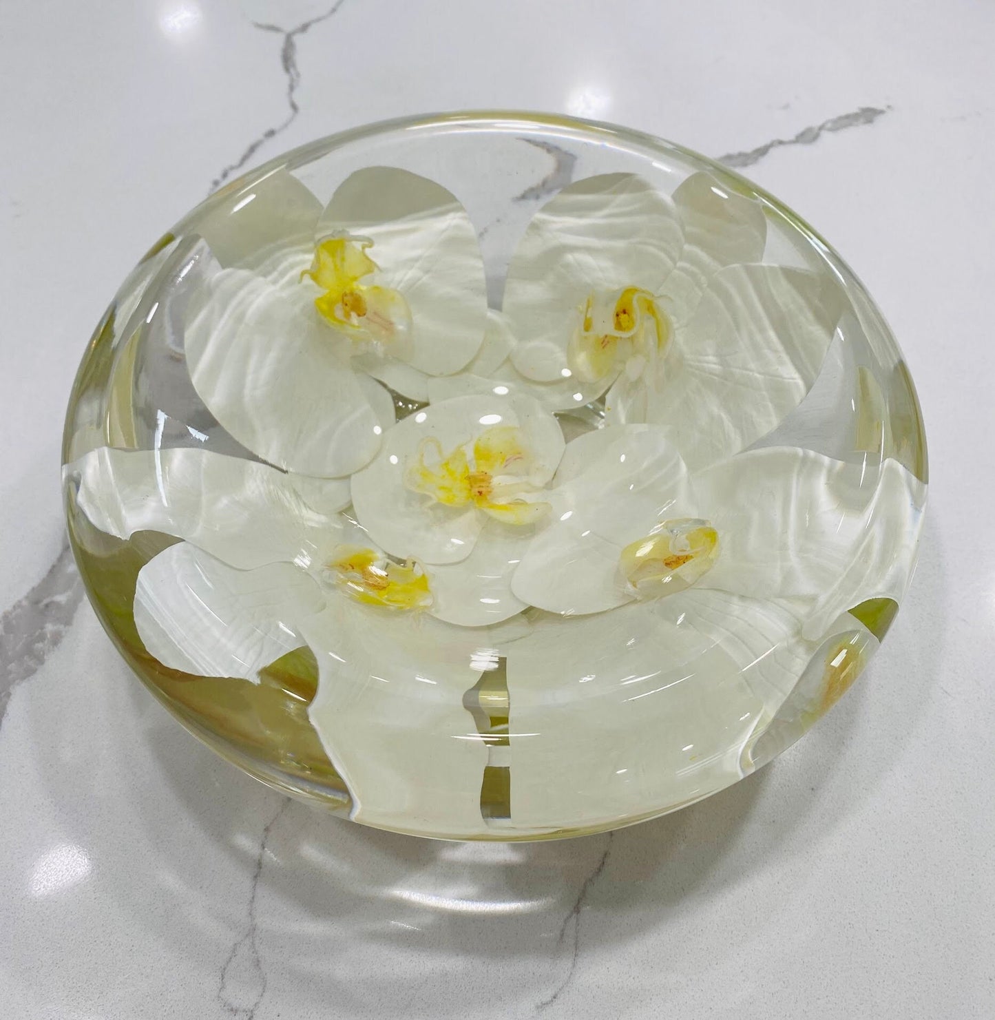 DECORATIVE ASHTRAY