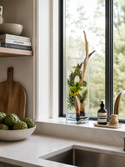 WOOD & SUCCULENT DECORATIVE CYLINDER