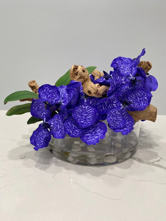 BOWL WITH ORCHIDS AND WOOD
