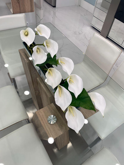 CALLA LILY IN RECTANGULAR MIRROR VASE