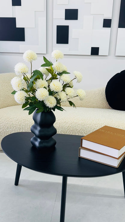 KIKU FLOWER IN MODERN BLACK VASE