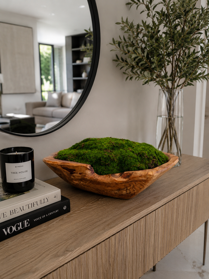 DECORATIVE MOSS ARRANGEMENT IN NATURAL WOOD BOWL