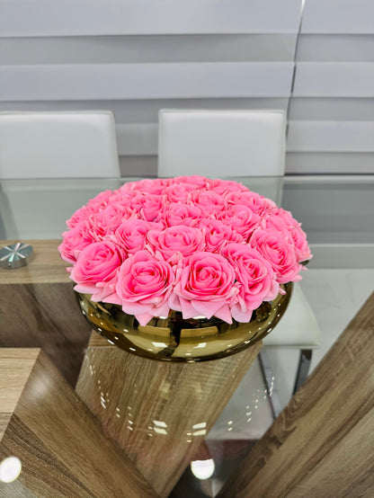 PINK ROSES IN CERAMIC GOLD VASE