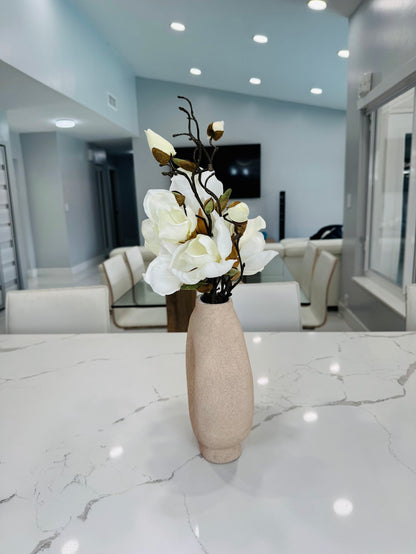 MODERN CERAMIC VASE WITH MAGNOLIAS
