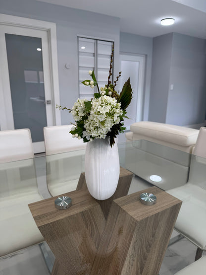 ELEGANT GREEN & WHITE FLORAL ARRANGEMENT
