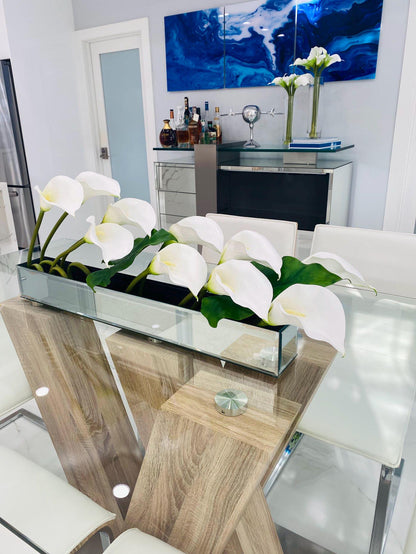 CALLA LILY IN RECTANGULAR MIRROR VASE