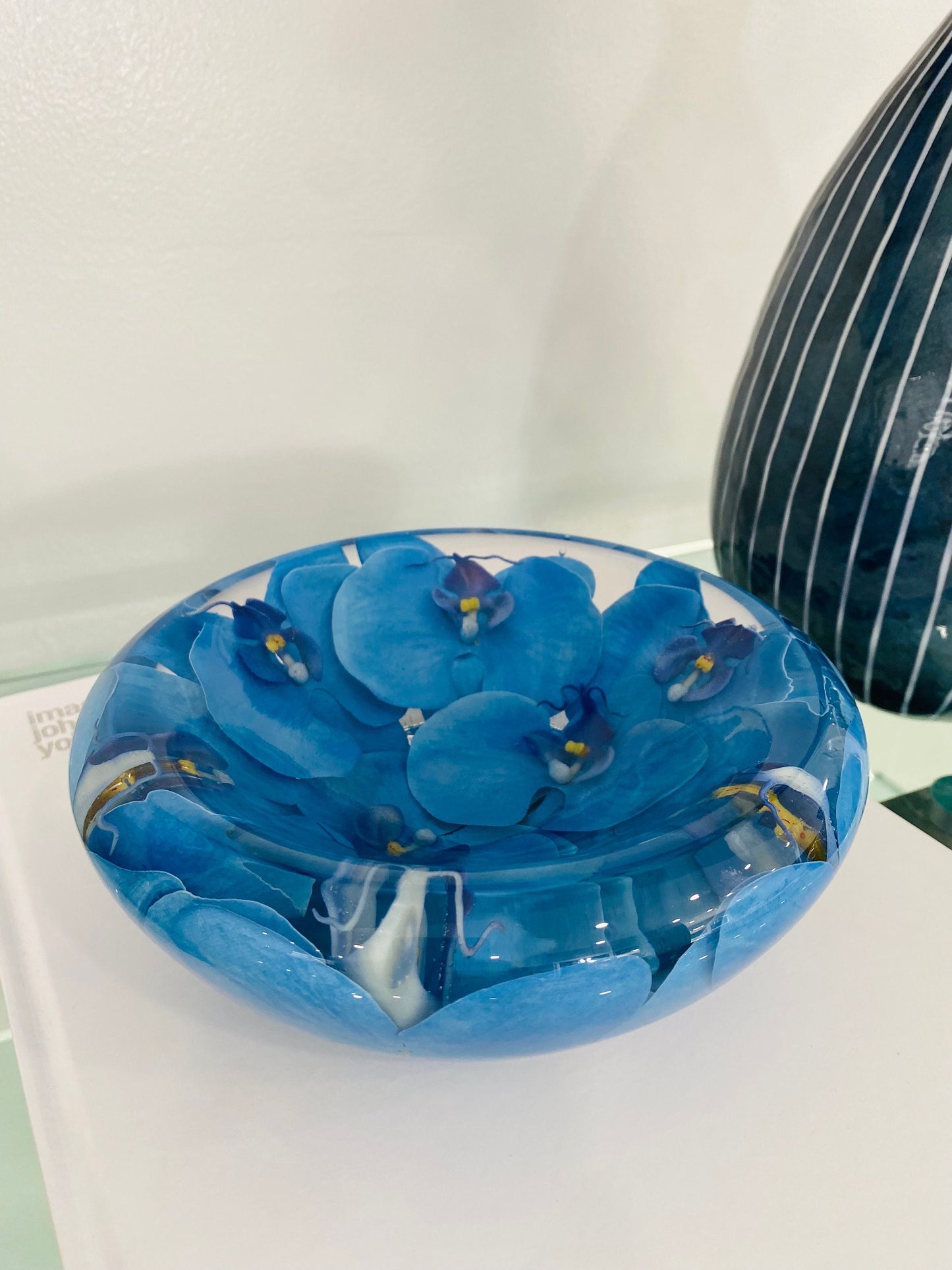 DECORATIVE ASHTRAY